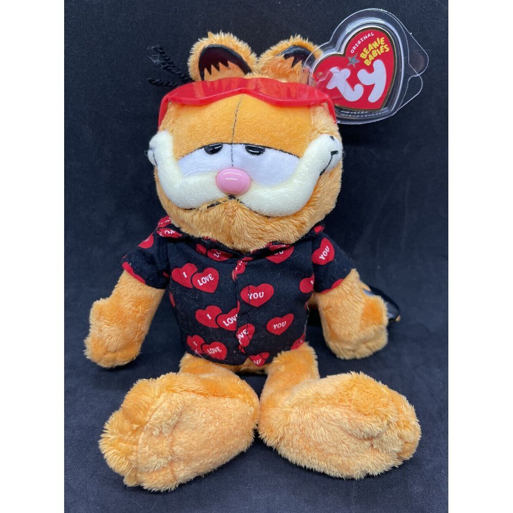 TY 2005 GARFIELD the CAT (HAPPY‎ VALENTINES DAY) BEANIE BABY-MINT with MINT TAGS
